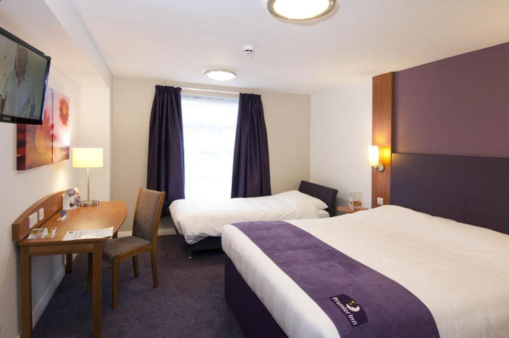 Premier Inn Stratford- Upon- Avon Central Экстерьер фото